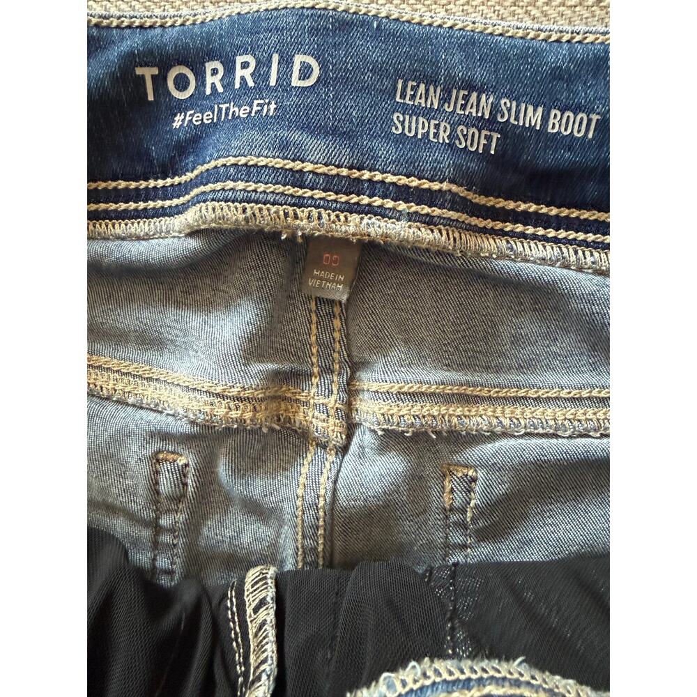 Torrid Lean Jean Slim Boot Super Soft O/S 33” Waist Stretch Pull On Jeans EUC - Picture 5 of 8